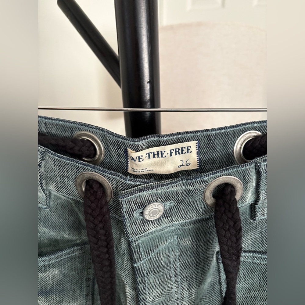 NWOT FREE PEOPLE WE THE FREE Moxie Flocked Barrel Jeans | Mountain Green $228 - Picture 11 of 12